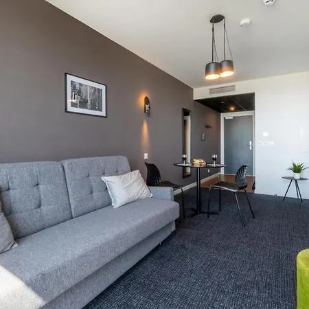 Apartmanhotel Nemea Arenas Aeroport Nizza