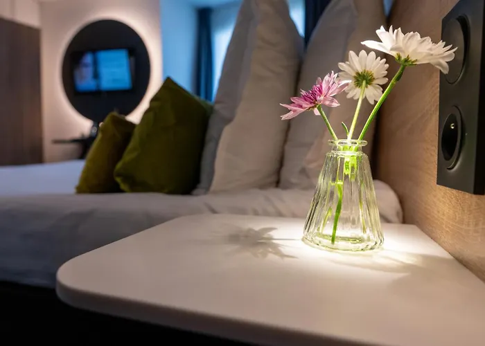 Nemea Arenas Aeroport Aparthotel Nice