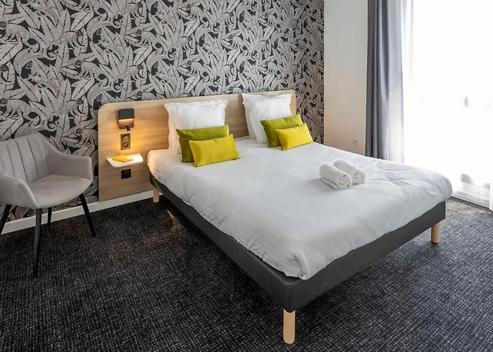 Nemea Arenas Aeroport