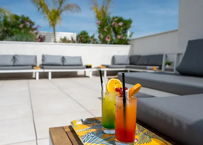 Nemea Arenas Aeroport 公寓式酒店